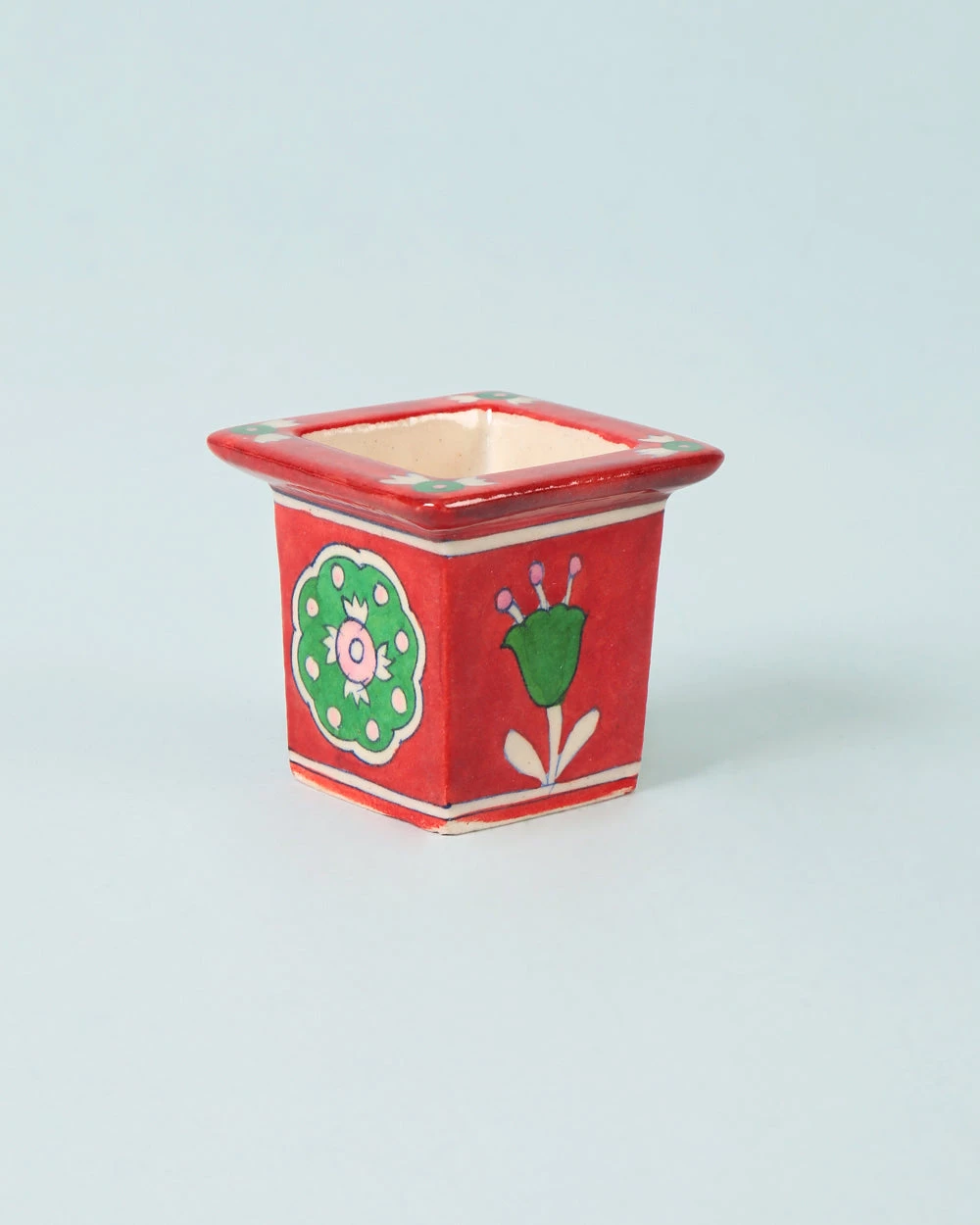 Chumbakdesign Grassy Memories Planter - Red 4 Chumbakdesign Grassy Memories Planter - Red