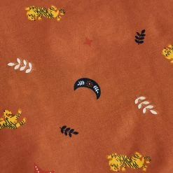 Chumbakdesign TEAL By Chumbak Siberian Tigers Bedsheet - Queen Size, 136TC, Brown Bed & Furnishing 11 Chumbakdesign TEAL By Chumbak Siberian Tigers Bedsheet - Queen Size, 136TC, Brown Bed & Furnishing