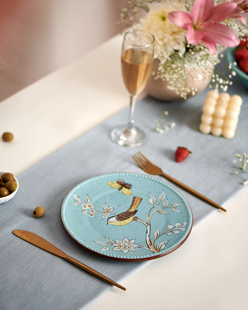Chumbakdesign Floral Humming Bird Dessert Plate Dining & Kitchen 3 Chumbakdesign Floral Humming Bird Dessert Plate Dining & Kitchen