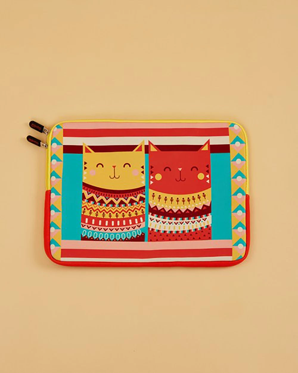 Chumbakdesign Happy Cats Aztec Laptop Sleeve - 13” 3 Chumbakdesign Happy Cats Aztec Laptop Sleeve - 13”