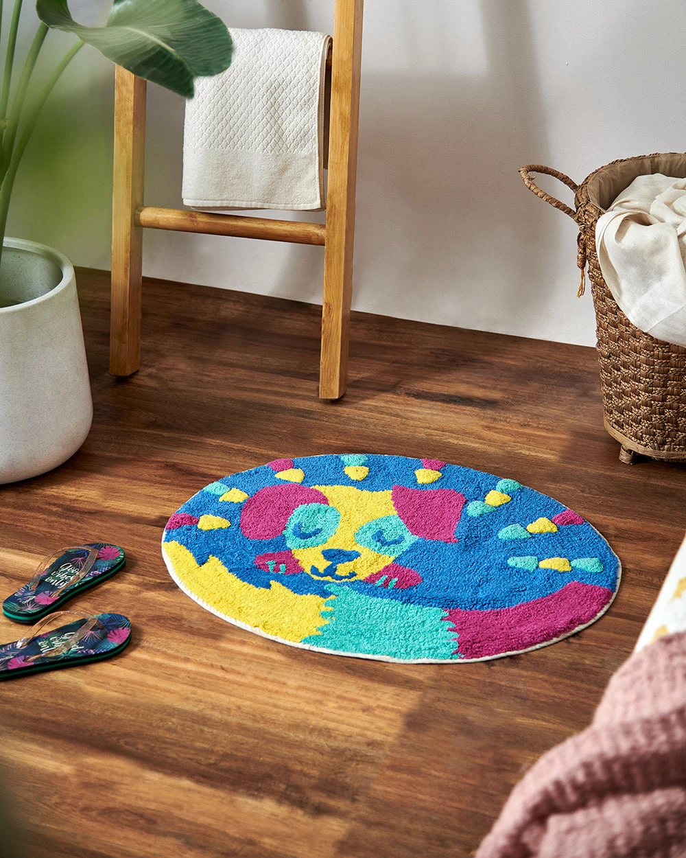 Chumbakdesign Cuddly Dog Bath Rug 3 Chumbakdesign Cuddly Dog Bath Rug