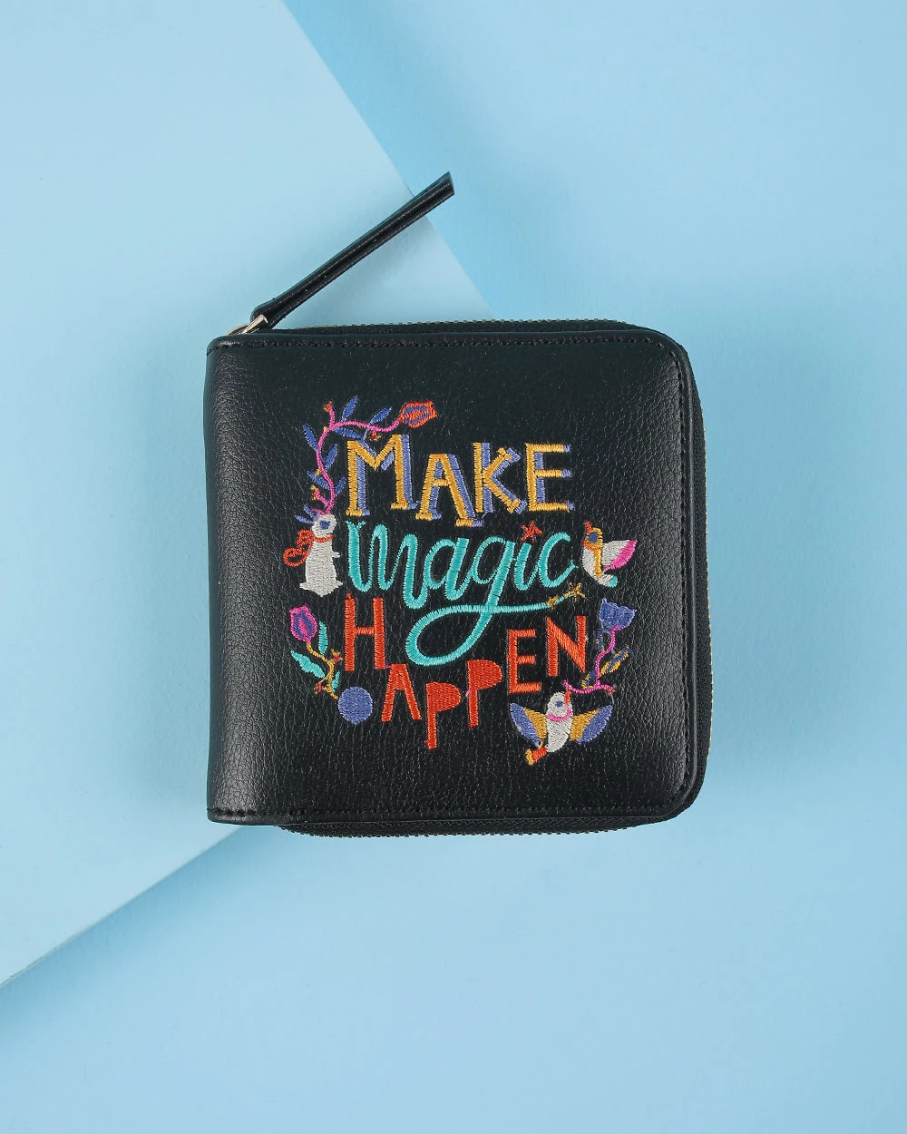 Chumbakdesign Make Magic Happen Embroidered Mini Wallet - Black 3 Chumbakdesign Make Magic Happen Embroidered Mini Wallet - Black