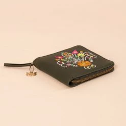 Chumbakdesign Floral Embroidered Zip Around Olive Mini Wallet Bags & Accessories 8 Chumbakdesign Floral Embroidered Zip Around Olive Mini Wallet Bags & Accessories