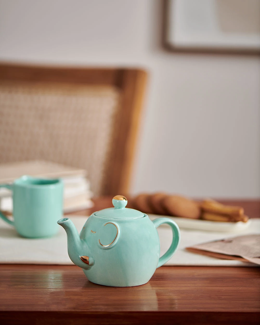 Chumbakdesign Mint Elephant Trunk Kettle 3 Chumbakdesign Mint Elephant Trunk Kettle