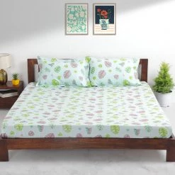 Chumbakdesign TEAL By Chumbak Amazon Rainforest Bedsheet - Queen Size, 144TC