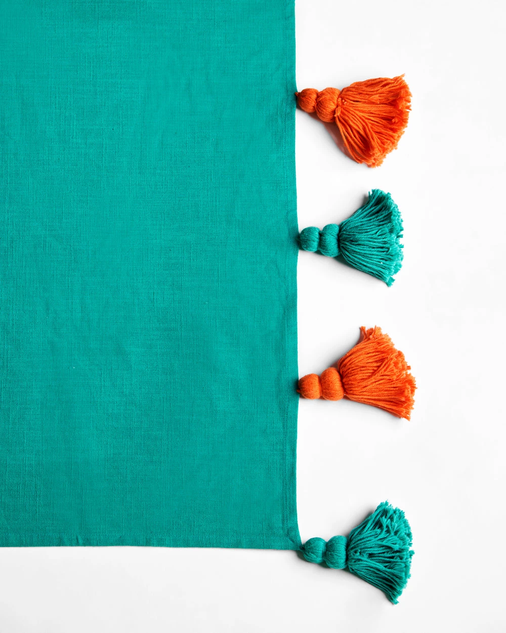 Chumbakdesign Tassel Tales Throw Bed & Furnishing 5 Chumbakdesign Tassel Tales Throw Bed & Furnishing