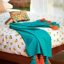 Chumbakdesign Tassel Tales Throw Bed & Furnishing