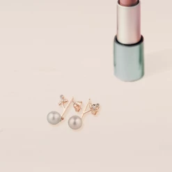 Chumbakdesign Morning Chirps Earrings - Grey Pearl, Diamond