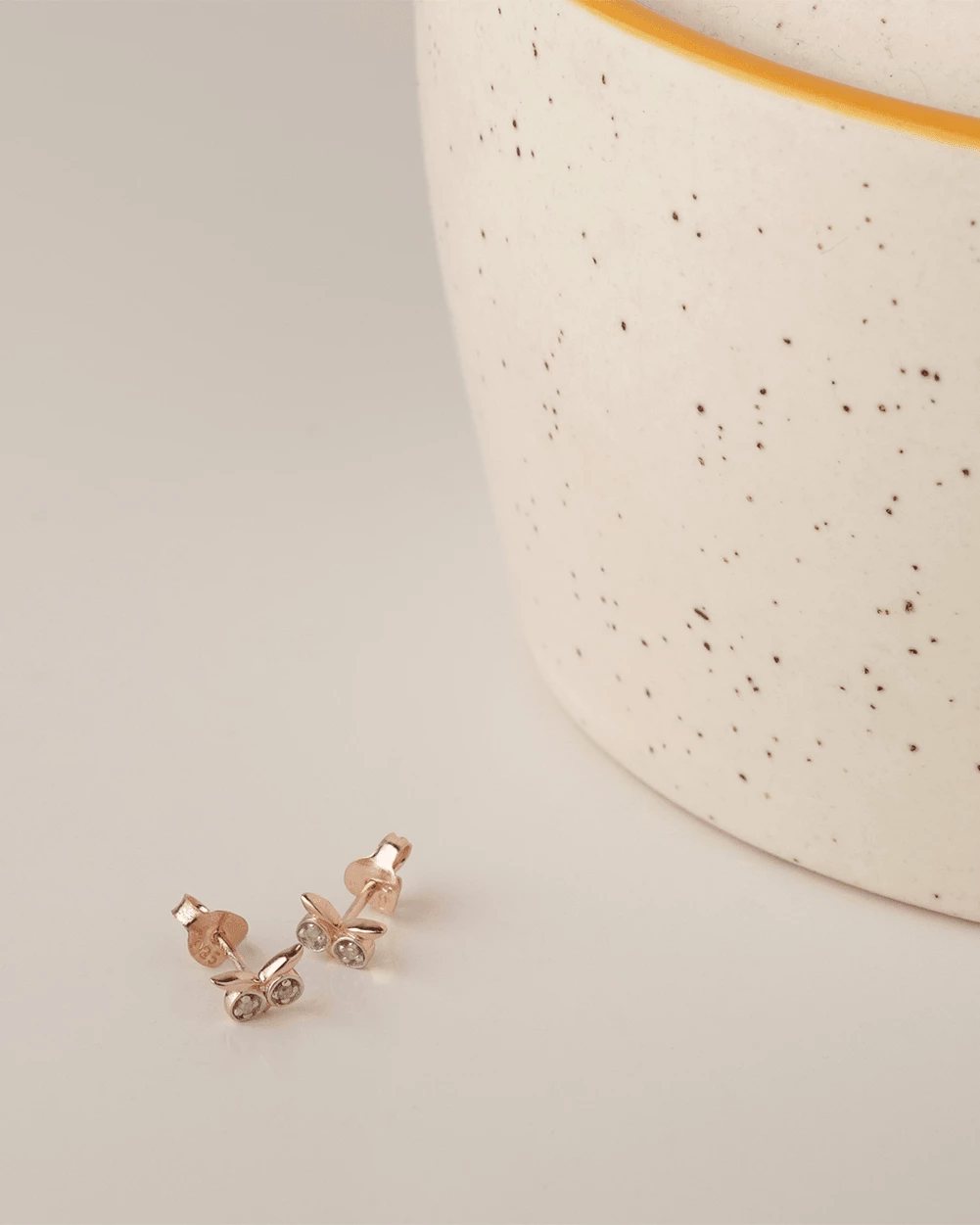 Chumbakdesign Diamond Peepers Earrings - Diamond Watches & Jewellery 5 Chumbakdesign Diamond Peepers Earrings - Diamond Watches & Jewellery