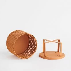 Chumbakdesign Plant Lady Metal Planter