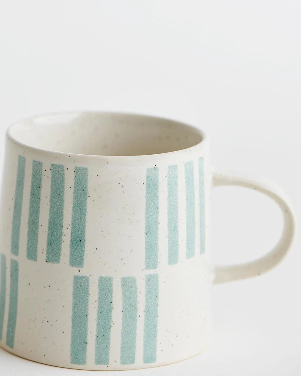 Chumbakdesign Brew Barn Mug- Stripes Motif Dining & Kitchen 6 Chumbakdesign Brew Barn Mug- Stripes Motif Dining & Kitchen