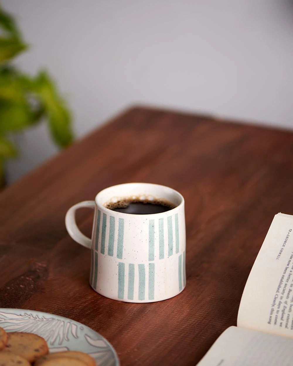 Chumbakdesign Brew Barn Mug- Stripes Motif Dining & Kitchen 3 Chumbakdesign Brew Barn Mug- Stripes Motif Dining & Kitchen