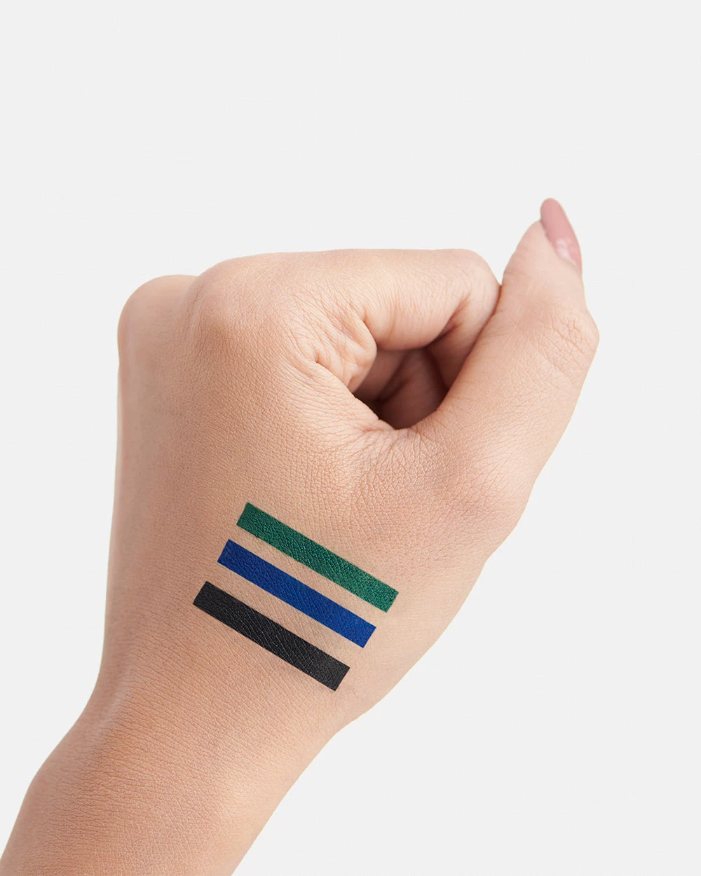 Chumbakdesign Daily Hustle Eye Pencil - Blue 10 Chumbakdesign Daily Hustle Eye Pencil - Blue