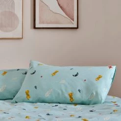 Chumbakdesign TEAL By Chumbak Siberian Tigers Bedsheet - Queen Size, 136TC, Blue 10 Chumbakdesign TEAL By Chumbak Siberian Tigers Bedsheet - Queen Size, 136TC, Blue
