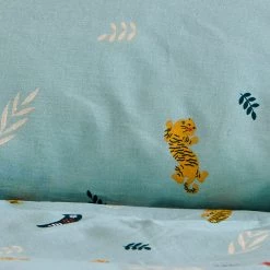 Chumbakdesign TEAL By Chumbak Siberian Tigers Bedsheet - Queen Size, 136TC, Blue 11 Chumbakdesign TEAL By Chumbak Siberian Tigers Bedsheet - Queen Size, 136TC, Blue