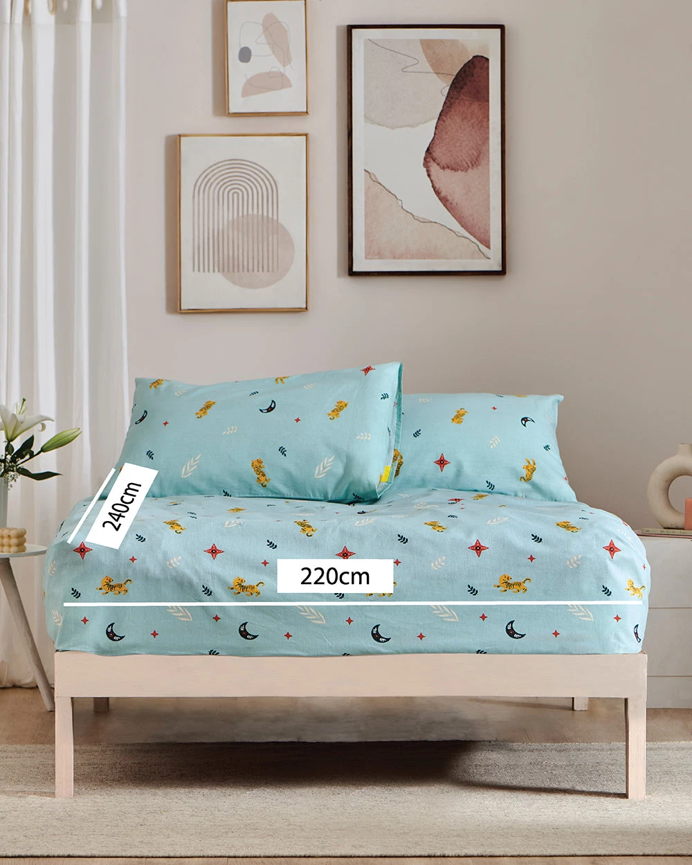 Chumbakdesign TEAL By Chumbak Siberian Tigers Bedsheet - Queen Size, 136TC, Blue 8 Chumbakdesign TEAL By Chumbak Siberian Tigers Bedsheet - Queen Size, 136TC, Blue