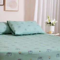Chumbakdesign TEAL By Chumbak Savannahs Elephants Bedsheet - Queen Size, 136TC, Blue