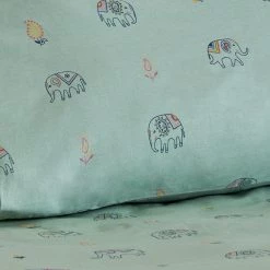Chumbakdesign TEAL By Chumbak Savannahs Elephants Bedsheet - Queen Size, 136TC, Blue