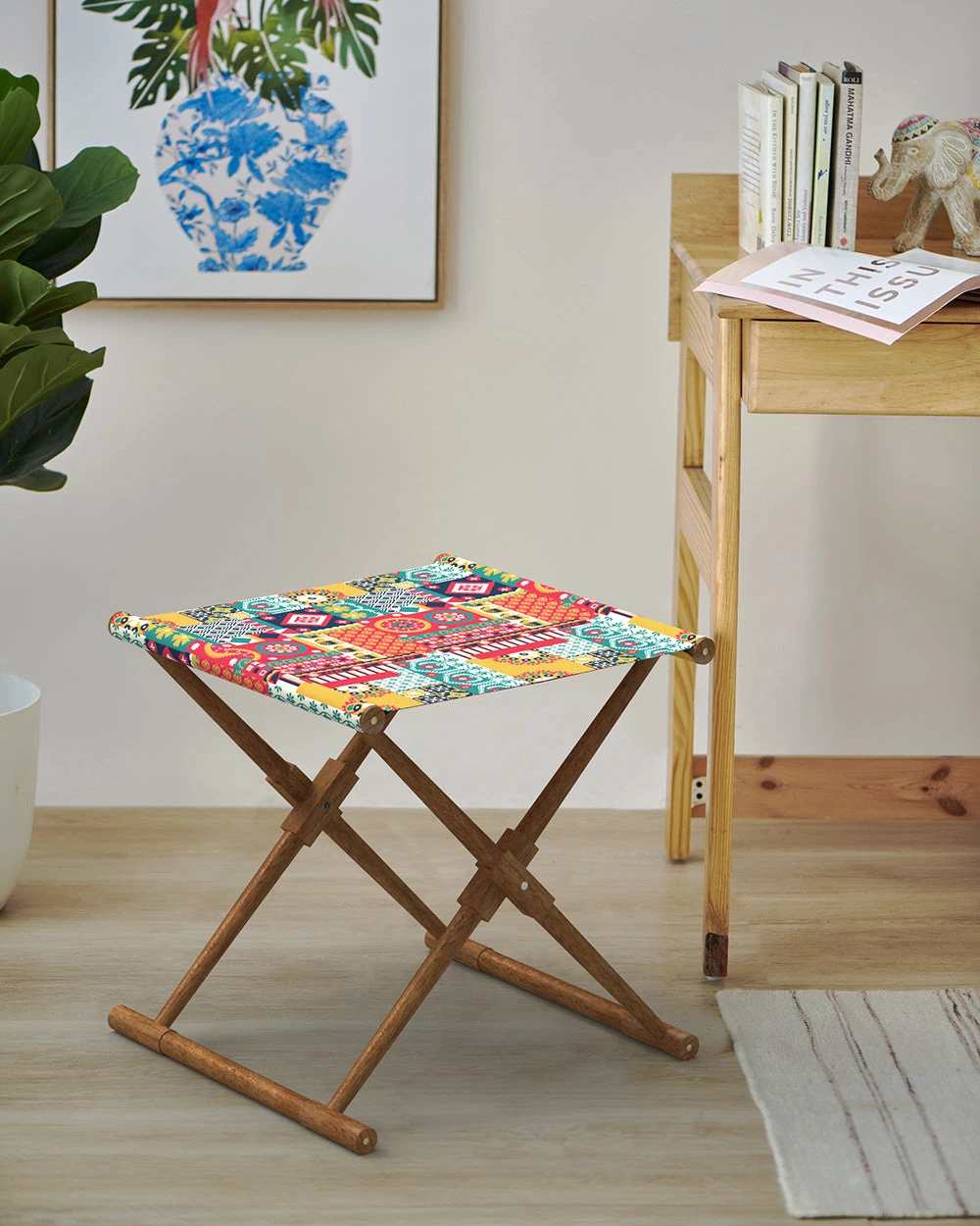 Chumbakdesign Furniture & Storage Bistro Folding Bench - Floral Swirls Red 3 Chumbakdesign Furniture & Storage Bistro Folding Bench - Floral Swirls Red