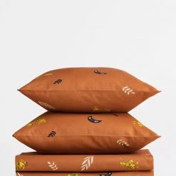 Chumbakdesign TEAL By Chumbak Siberian Tigers Bedsheet - Queen Size, 136TC, Brown Bed & Furnishing 12 Chumbakdesign TEAL By Chumbak Siberian Tigers Bedsheet - Queen Size, 136TC, Brown Bed & Furnishing