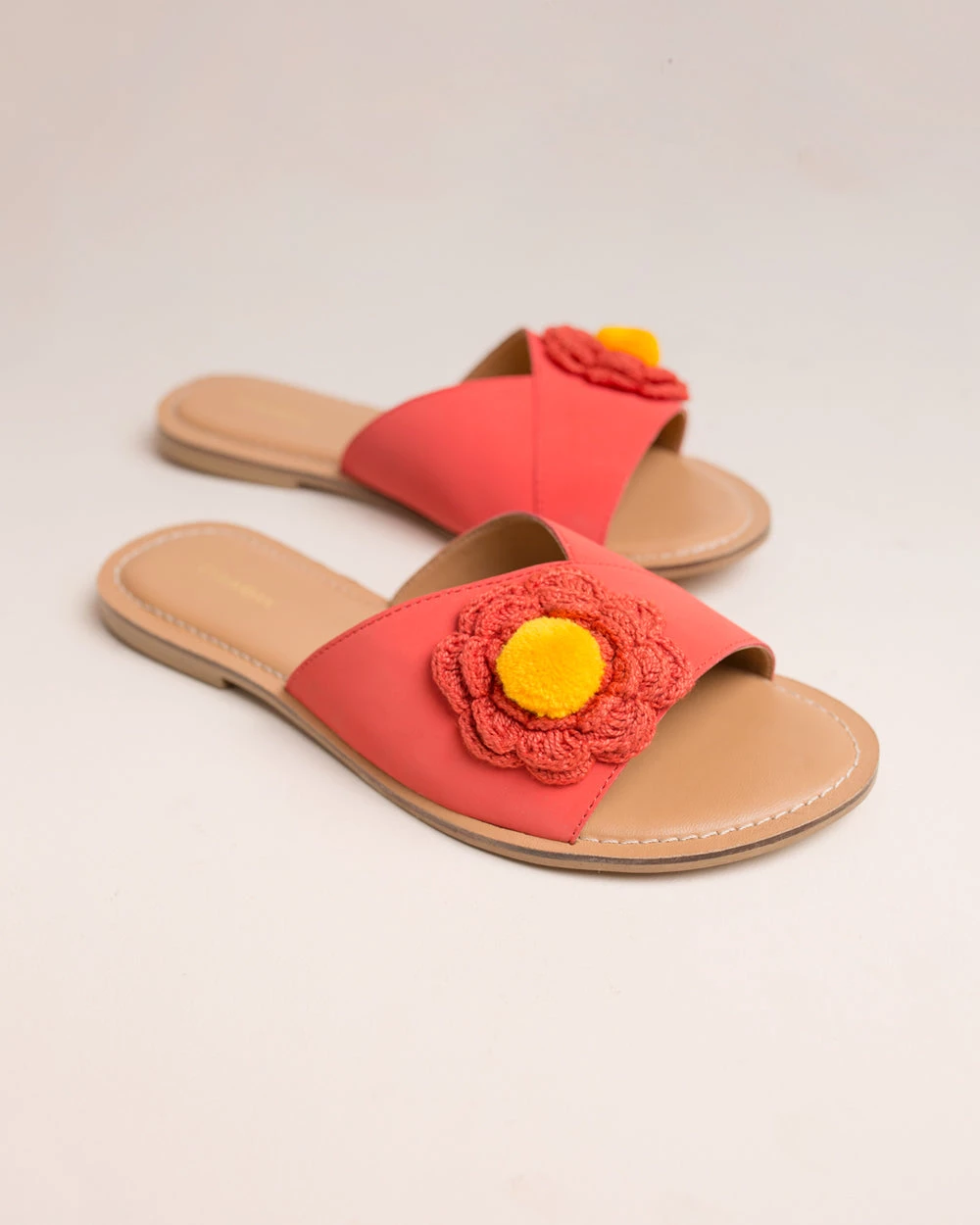 Chumbakdesign FootwearFootwear Pom Pom Flower Coral Sliders 3 Chumbakdesign FootwearFootwear Pom Pom Flower Coral Sliders